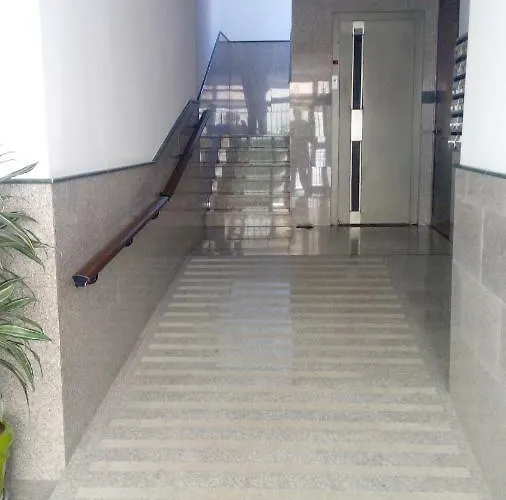 Piso En Pleno Centro De Junto Estacion De Renfe Fuengirola