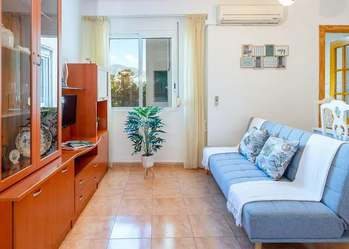 Piso En Pleno Centro De Junto Estación De Renfe *