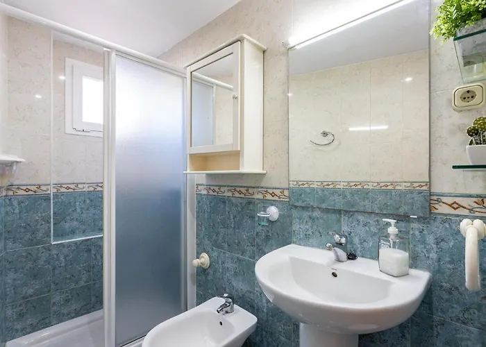 Hotel Piso En Pleno Centro De Junto Estación De Renfe