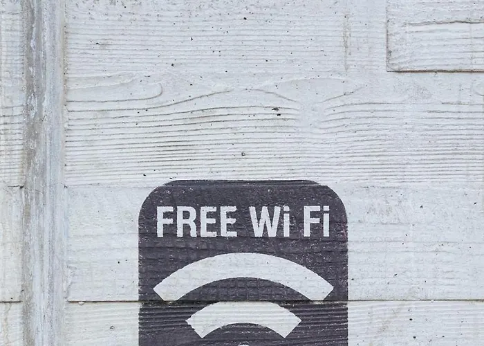 Piso En Pleno Centro De Junto Estacion De Renfe Отель