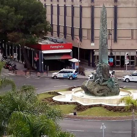 Piso En Pleno Centro De Junto Estación De Renfe *