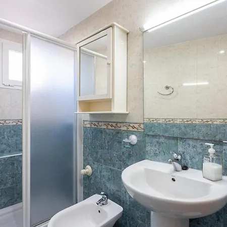 Hotel Piso En Pleno Centro De Junto Estacion De Renfe