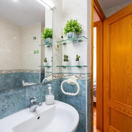 Piso En Pleno Centro De Junto Estacion De Renfe *